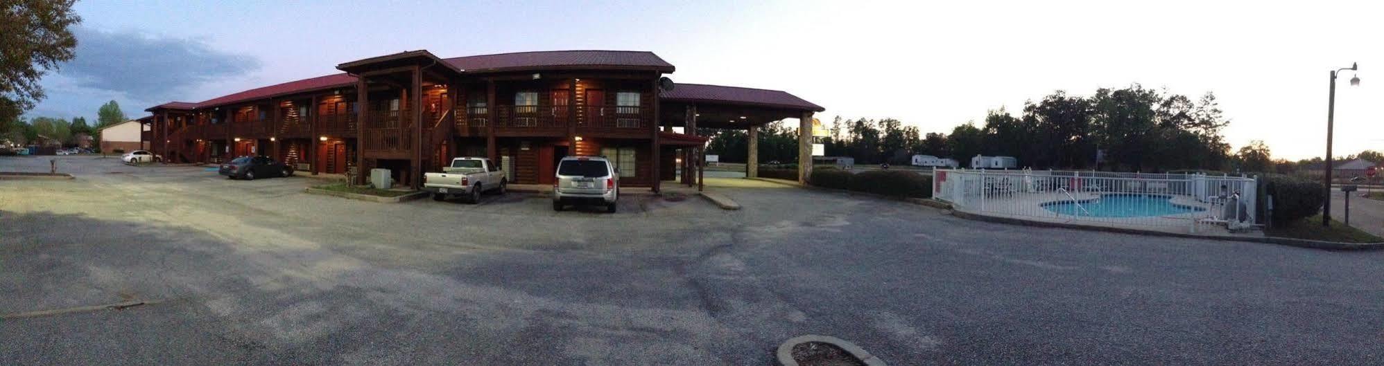 Log Cabin Inn Bay Minette Exteriör bild